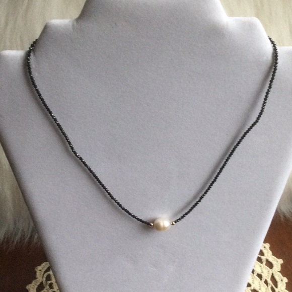 14K Black Spinel & Pearl Necklace - Picture 2 of 5